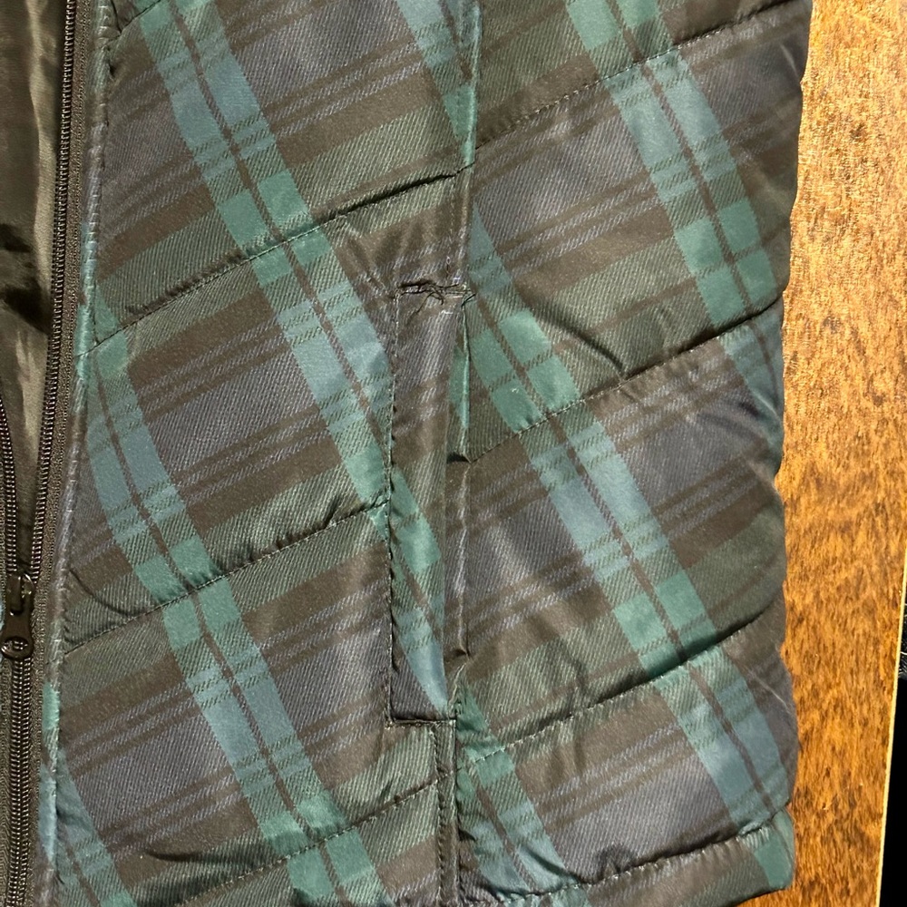 Jason Maxwell Black and Teal Plaid Quilted Vest - Picture 4 of 6